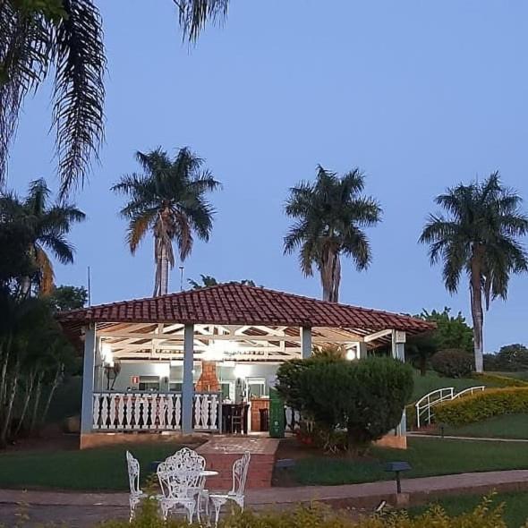 Sertao Veredas Hotel Fazenda Paraopeba Экстерьер фото