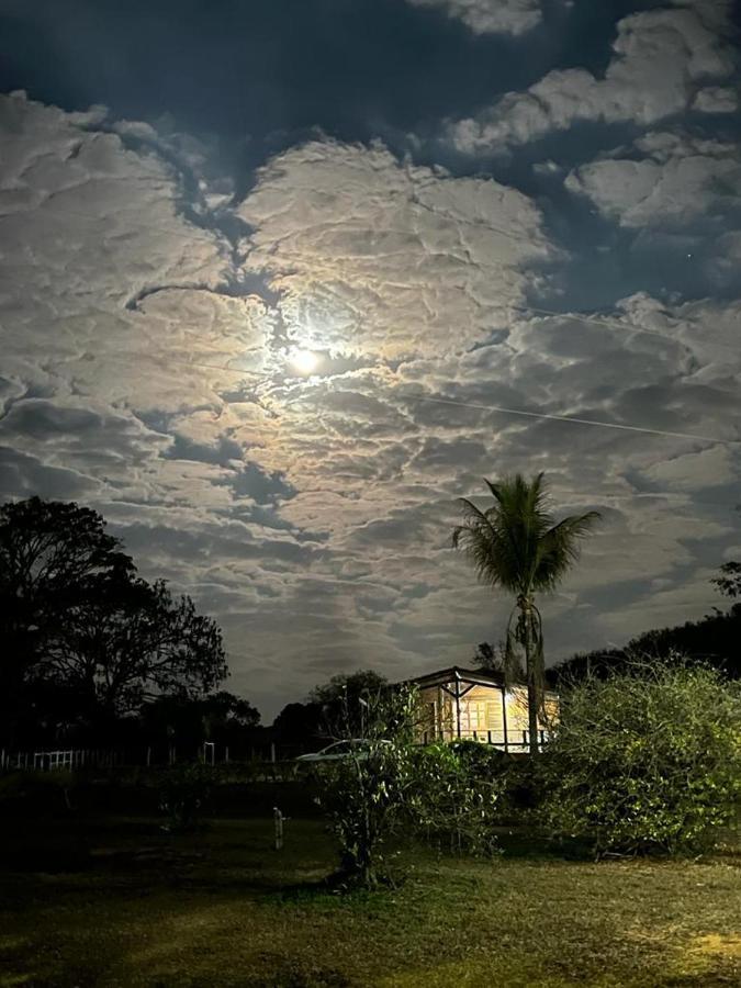 Sertao Veredas Hotel Fazenda Paraopeba Экстерьер фото