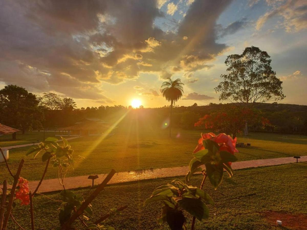 Sertao Veredas Hotel Fazenda Paraopeba Экстерьер фото